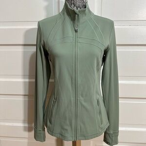 Lululemon Define Jacket *Nulu Size 10 Bay Leaf Green Flattering Fit $138
